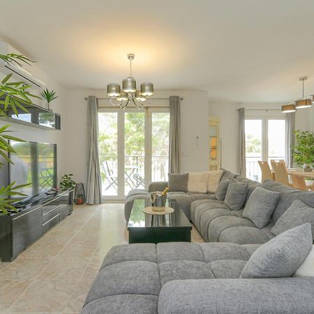 Presidential Suite Villamartin Plaza Av Brisas 67 لقنت المظهر الخارجي الصورة