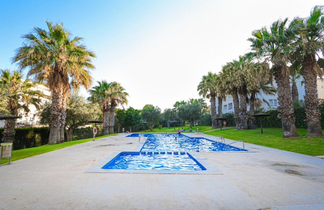 Presidential Suite Villamartin Plaza Av Brisas 67 لقنت المظهر الخارجي الصورة