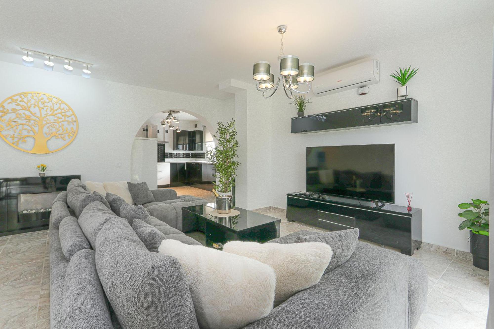 Presidential Suite Villamartin Plaza Av Brisas 67 لقنت المظهر الخارجي الصورة