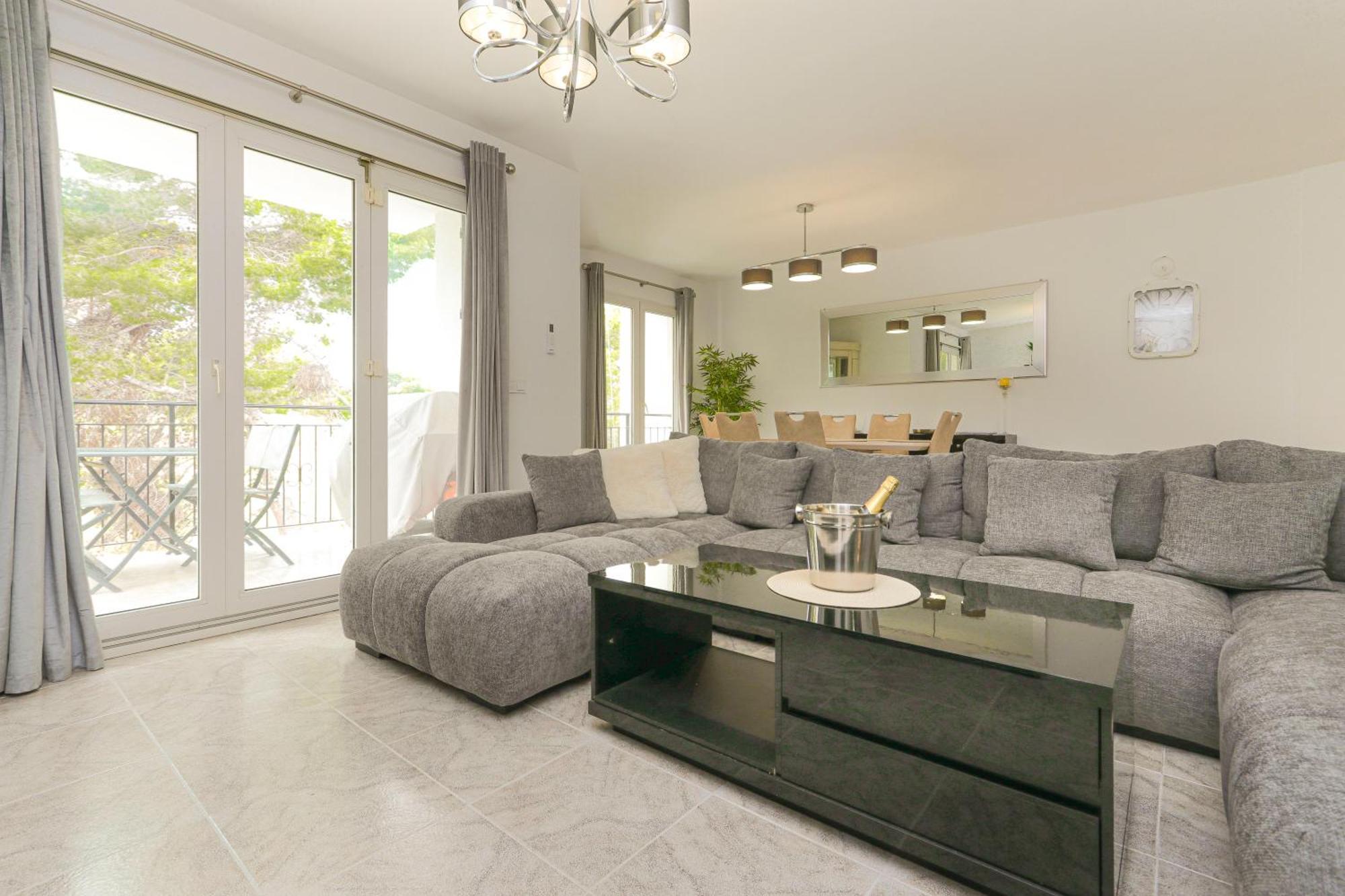 Presidential Suite Villamartin Plaza Av Brisas 67 لقنت المظهر الخارجي الصورة